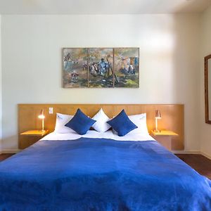 Deluxe Double or Twin Room Pool View